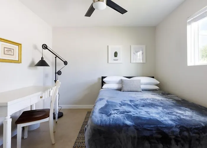 Larocco On Turney Biltmore Apartment Phoenix